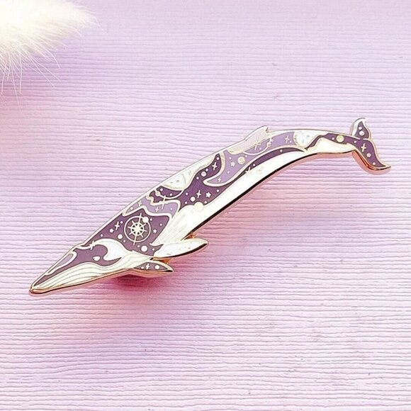 Whale Enamel Pin - Gold Plated Brooch - RARE Celestial and Sea Life Jewelry - Picture 2 of 9